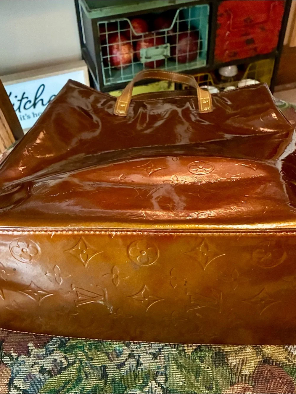 Louis Vuitton bronze Patent Vernis Monogram Tote Authentic LV